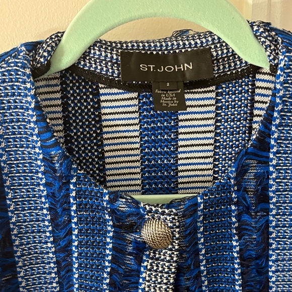 St. John Textured Blue and White Jacket - Picture 3 of 5
